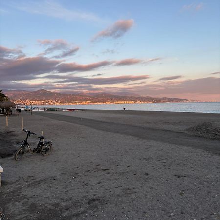 Estudio En Torre Del Mar A 3 Minutos Andando De La Playa Exterior photo